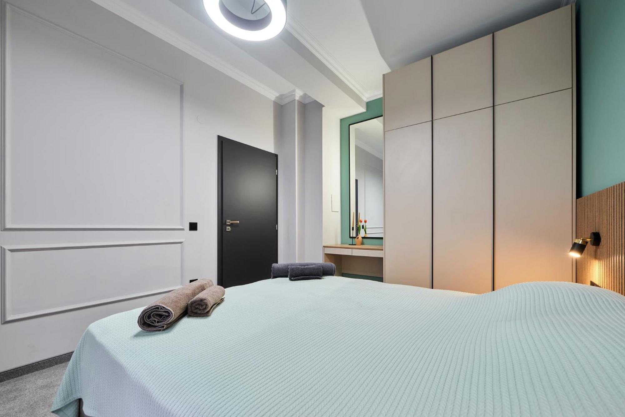 Florance Rentals Luxury Apartments In Burgas ภายนอก รูปภาพ