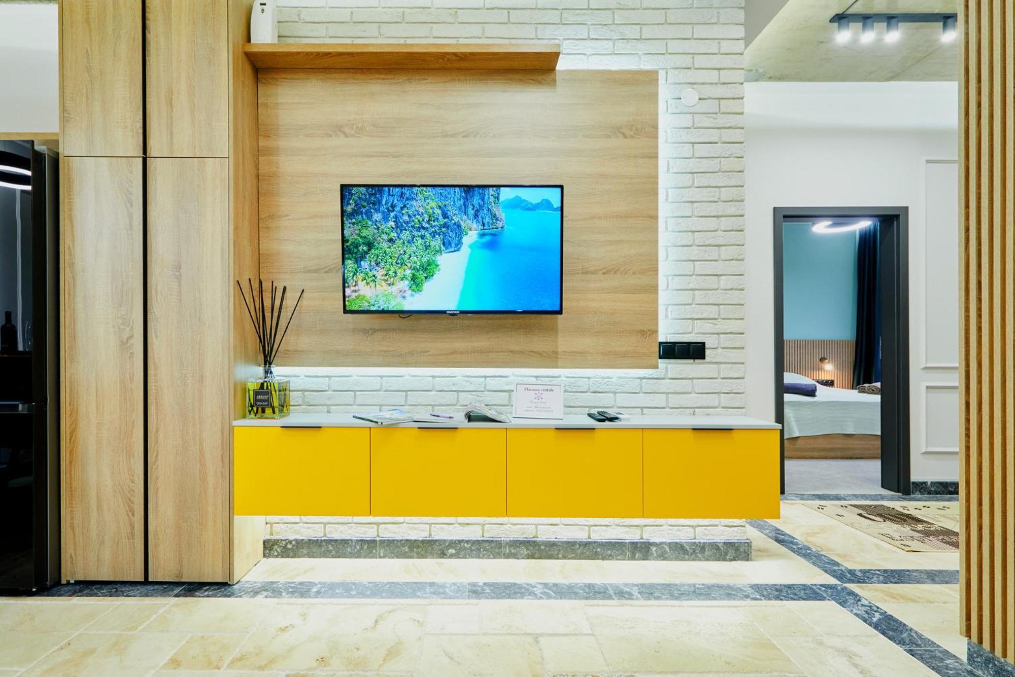Florance Rentals Luxury Apartments In Burgas ภายนอก รูปภาพ