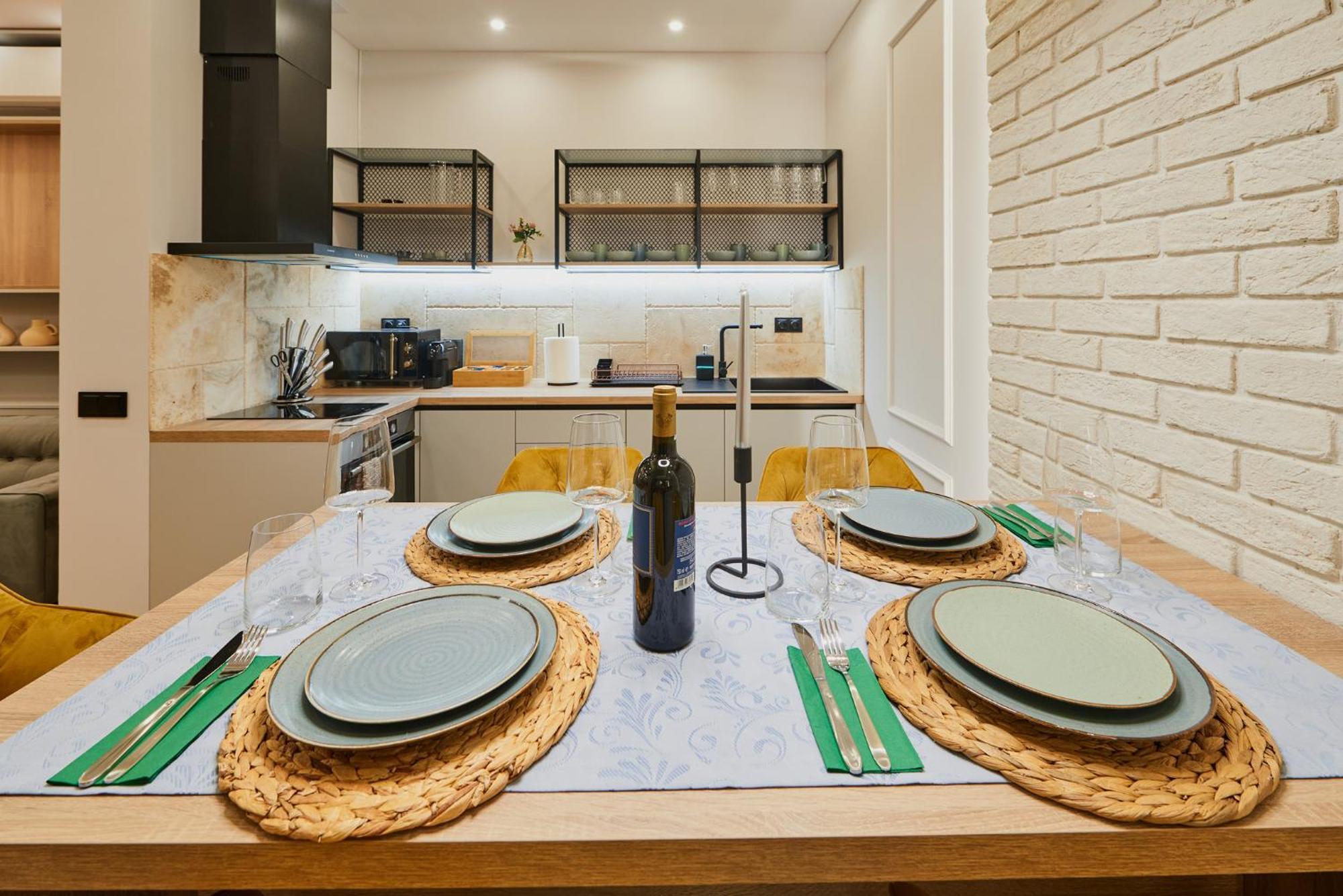 Florance Rentals Luxury Apartments In Burgas ภายนอก รูปภาพ