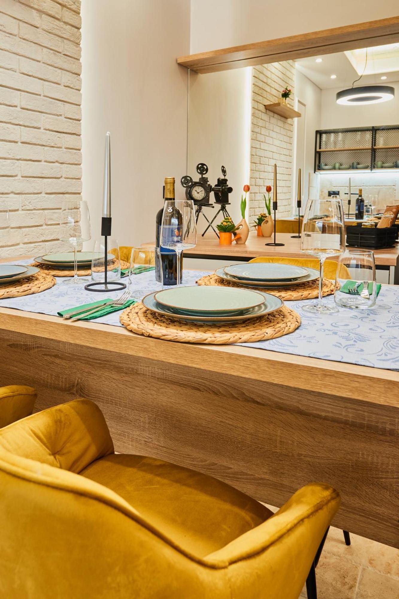 Florance Rentals Luxury Apartments In Burgas ภายนอก รูปภาพ
