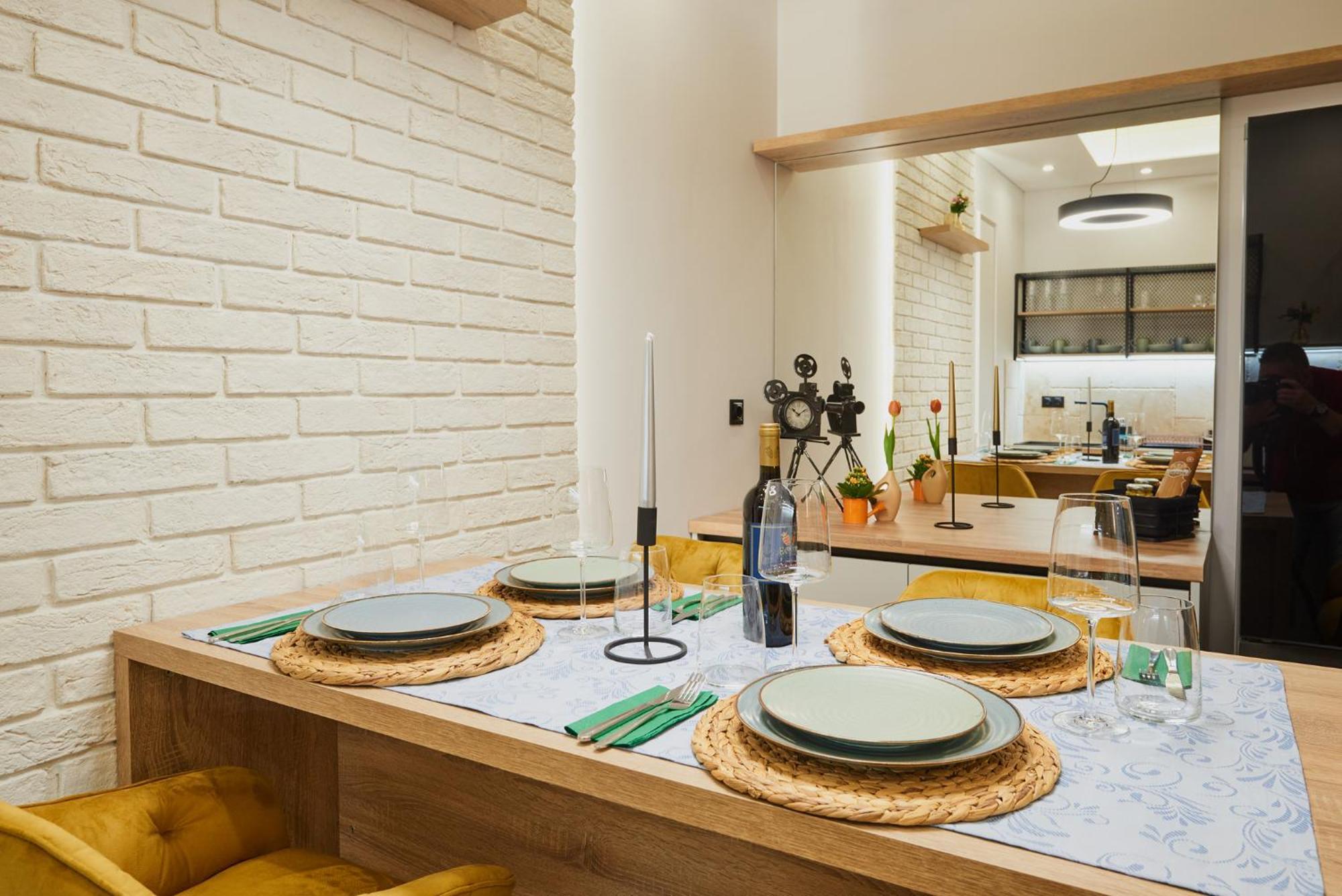 Florance Rentals Luxury Apartments In Burgas ภายนอก รูปภาพ