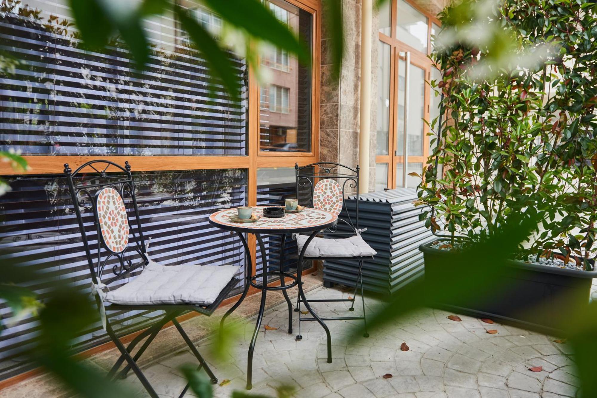 Florance Rentals Luxury Apartments In Burgas ภายนอก รูปภาพ