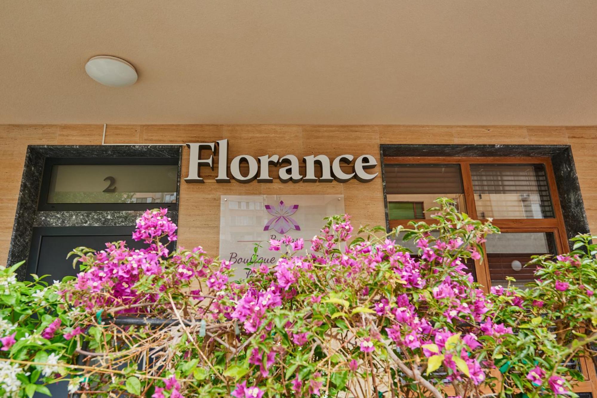 Florance Rentals Luxury Apartments In Burgas ภายนอก รูปภาพ